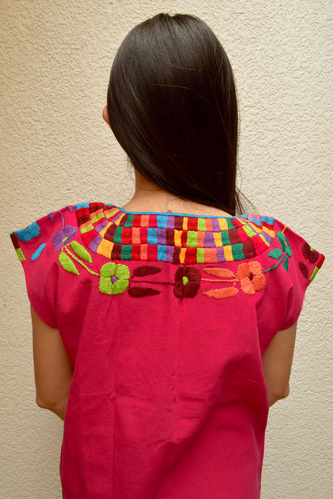 Embroidered Mexican Blouse | Pink - Alebrije Huichol Mexican Folk art magiamexica.com