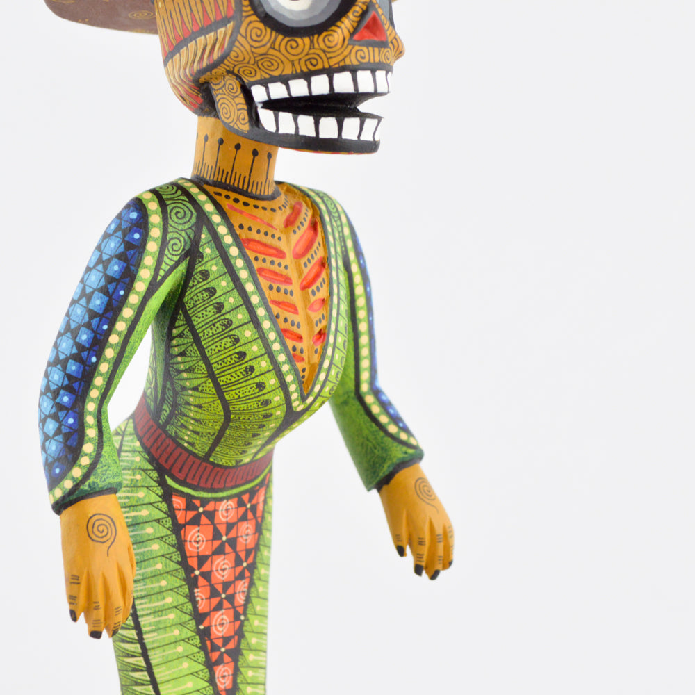 Catrina Alebrije Oaxaca Wood Carving - magiamexica.com