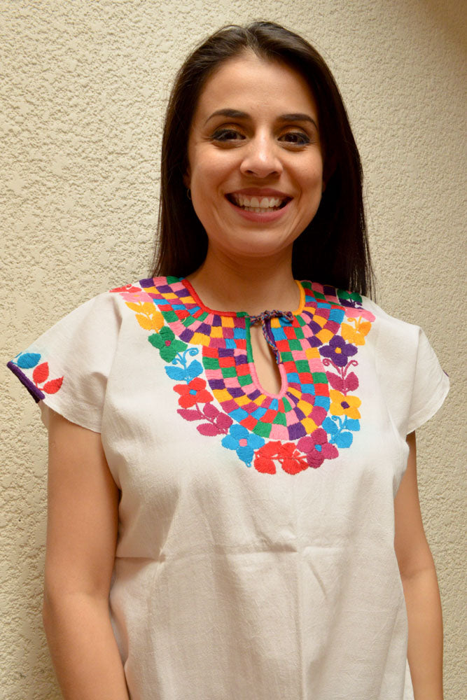 Embroidered Mexican Blouse | White - Alebrije Huichol Mexican Folk art magiamexica.com