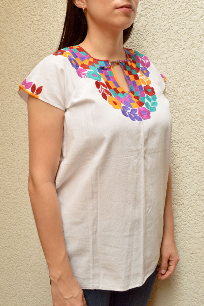 Embroidered Mexican Blouse | White - Alebrije Huichol Mexican Folk art magiamexica.com