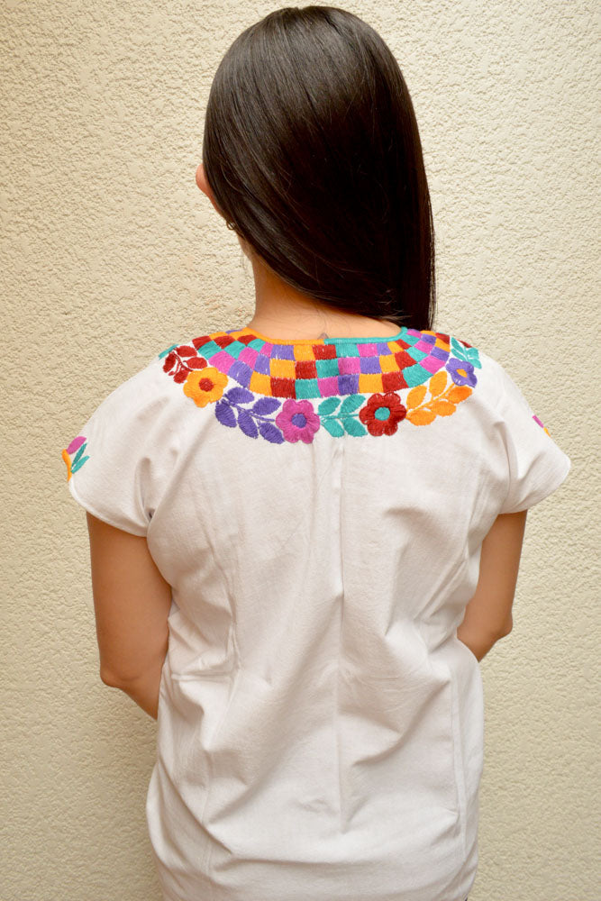 Embroidered Mexican Blouse | White - Alebrije Huichol Mexican Folk art magiamexica.com