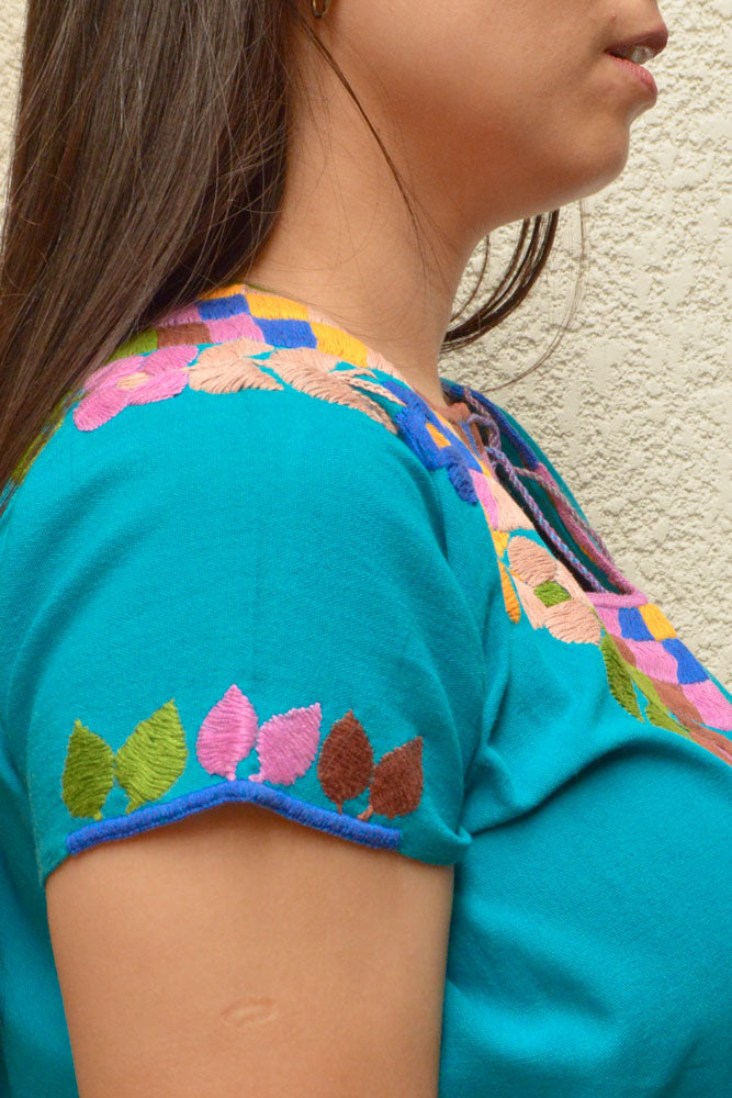 Embroidered Mexican Blouse | Turquoise - Alebrije Huichol Mexican Folk art magiamexica.com