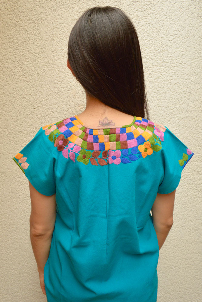 Embroidered Mexican Blouse | Turquoise - Alebrije Huichol Mexican Folk art magiamexica.com