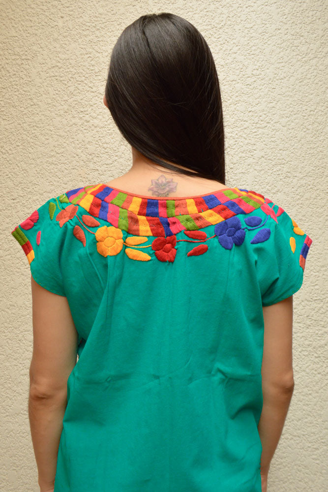 Embroidered Mexican Blouse | Turquoise - Alebrije Huichol Mexican Folk art magiamexica.com