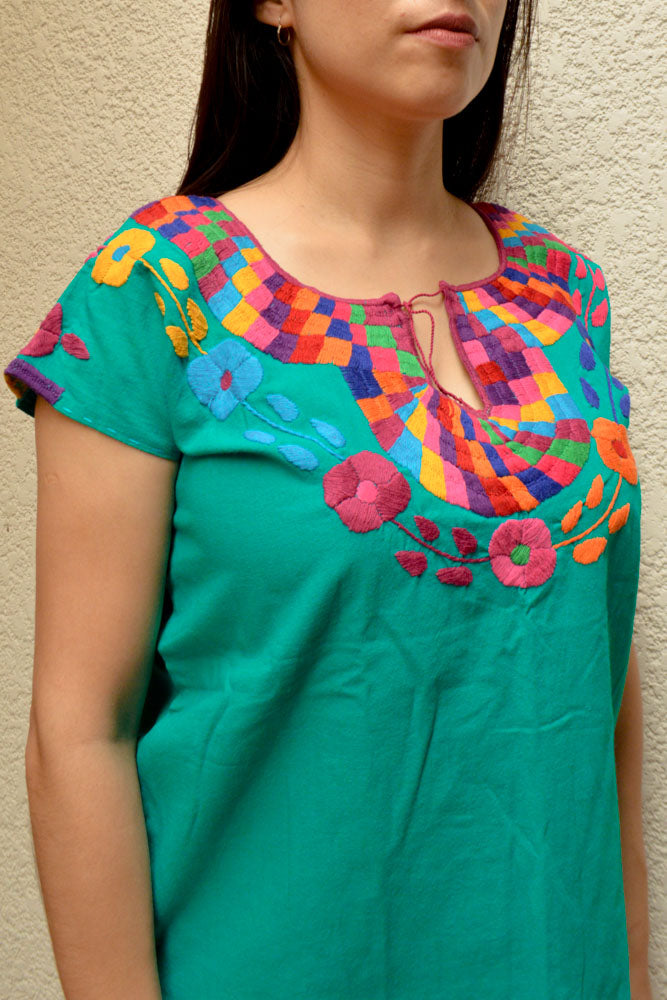 Embroidered Mexican Blouse | Turquoise - Alebrije Huichol Mexican Folk art magiamexica.com