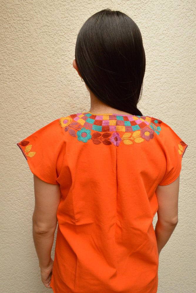 Embroidered Mexican Blouse | Orange - Alebrije Huichol Mexican Folk art magiamexica.com