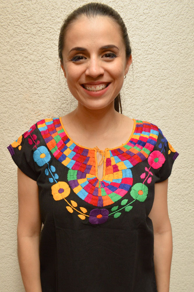 Embroidered Mexican Blouse | Black - Alebrije Huichol Mexican Folk art magiamexica.com
