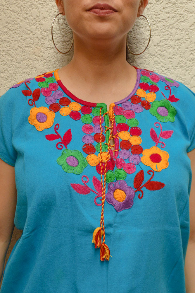 Embroidered Mexican Blouse | Light Blue - Alebrije Huichol Mexican Folk art magiamexica.com
