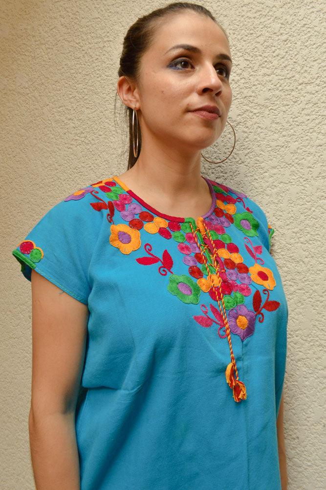 Embroidered Mexican Blouse | Light Blue - Alebrije Huichol Mexican Folk art magiamexica.com