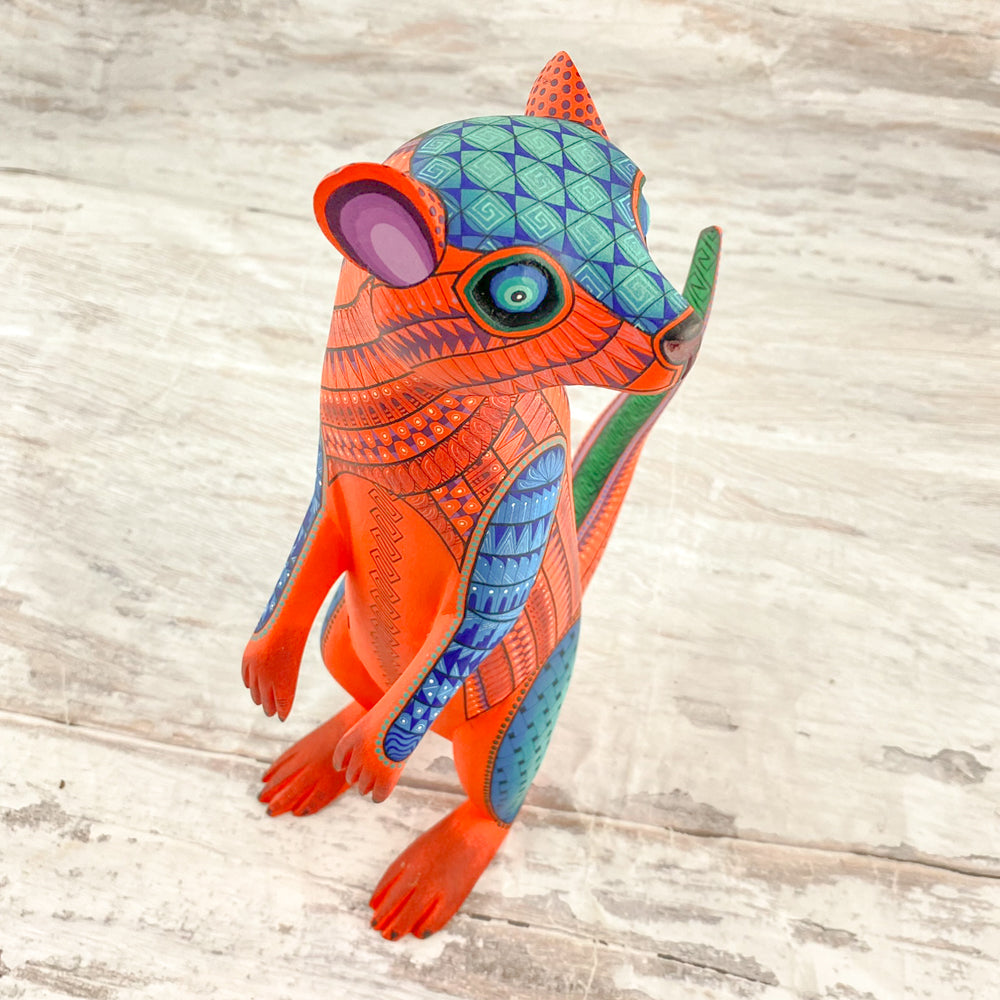 Otter Alebrije Oaxacan Wood Carving - magiamexica.com