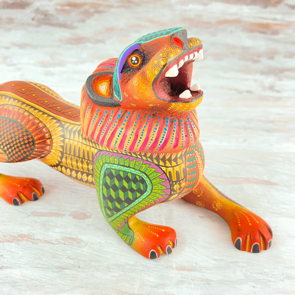 Lion Alebrije Oaxacan Wood Carving - magiamexica.com