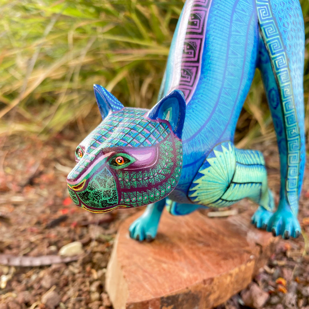 Jaguar Alebrije Oaxacan Wood Carving - magiamexica.com