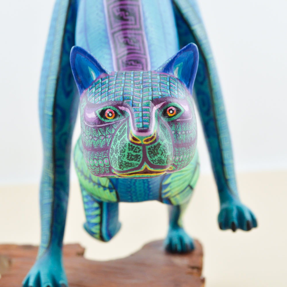 Jaguar Alebrije Oaxacan Wood Carving - magiamexica.com