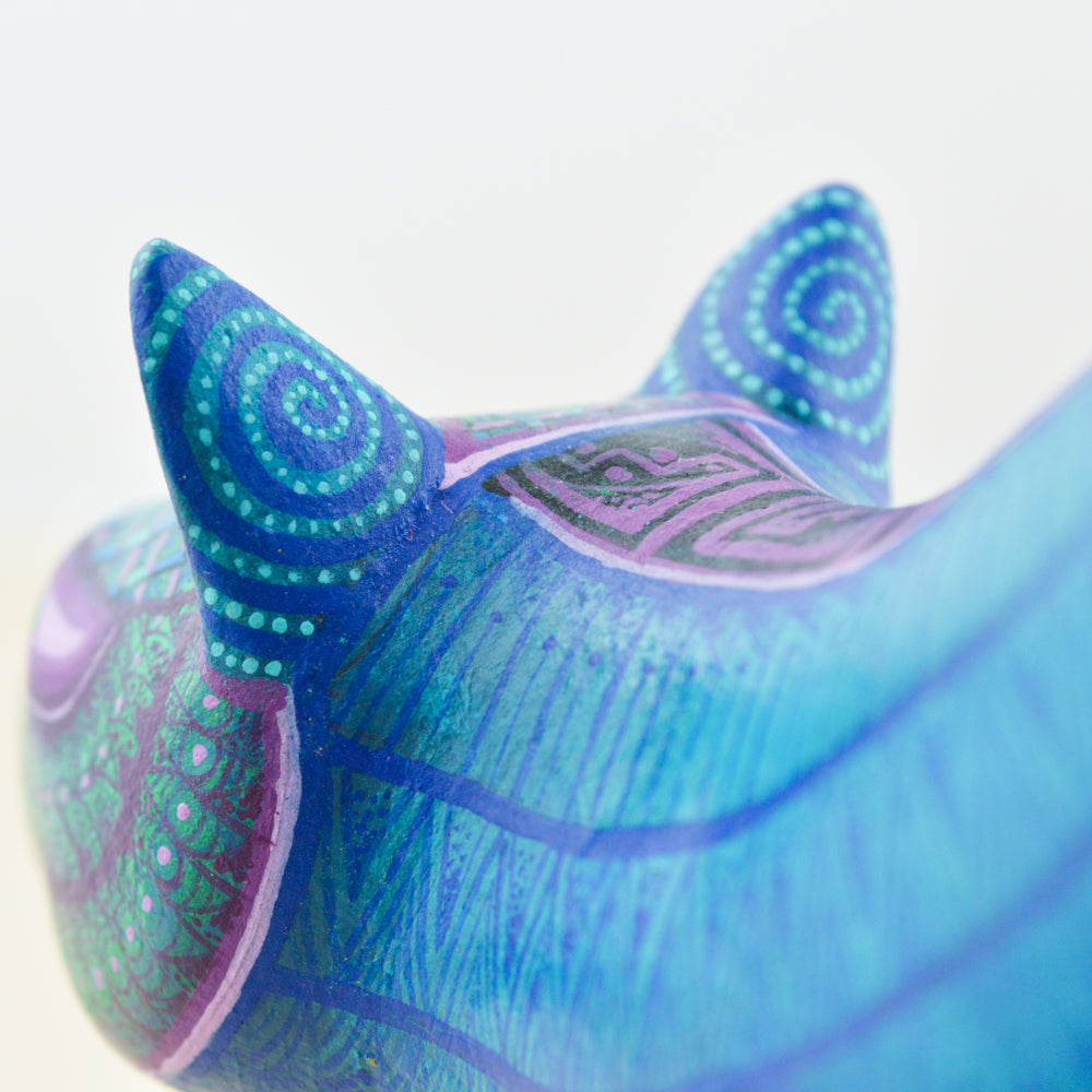 Jaguar Alebrije Oaxacan Wood Carving - magiamexica.com