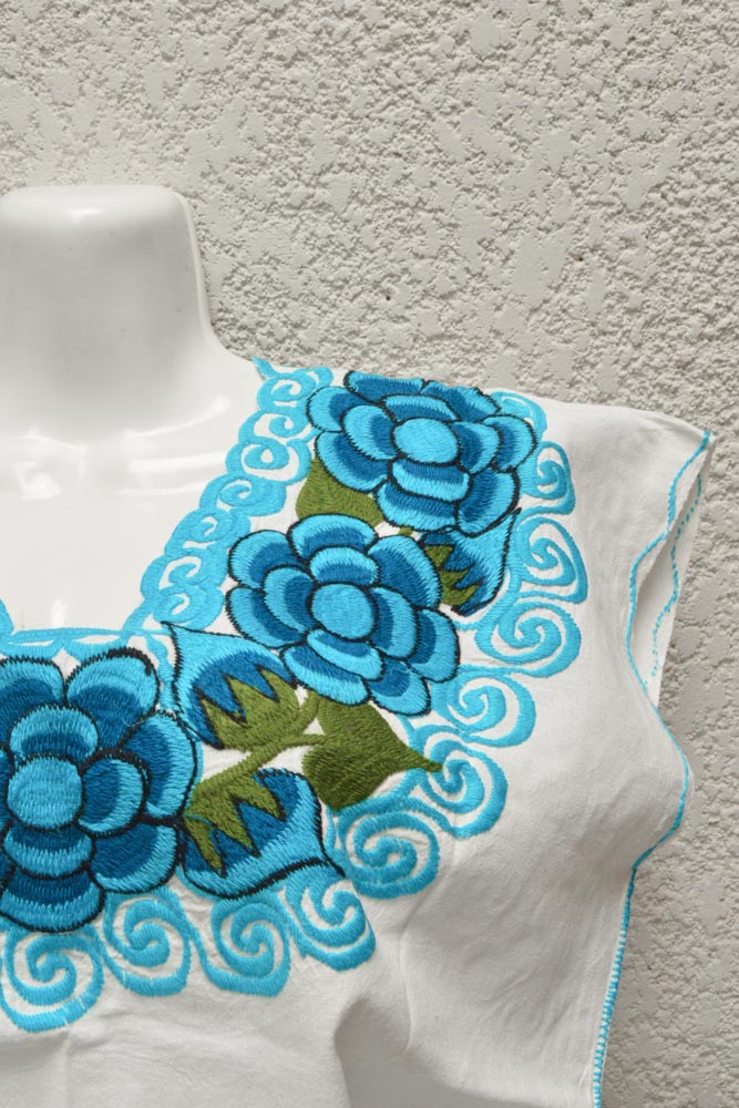 Embroidered Mexican Blouse | Chonita