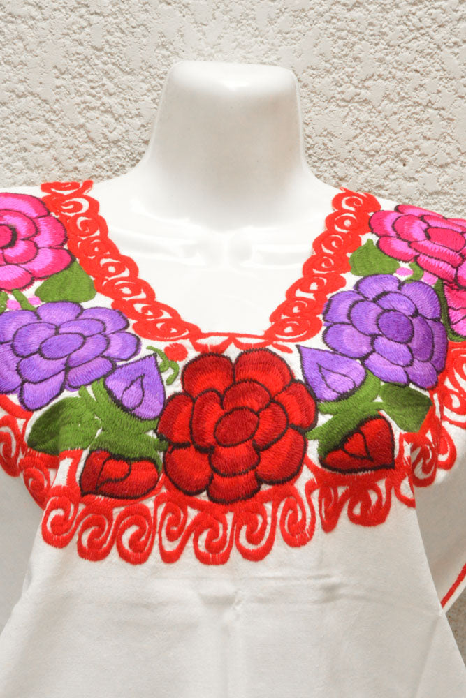 Embroidered Mexican Blouse | Chonita