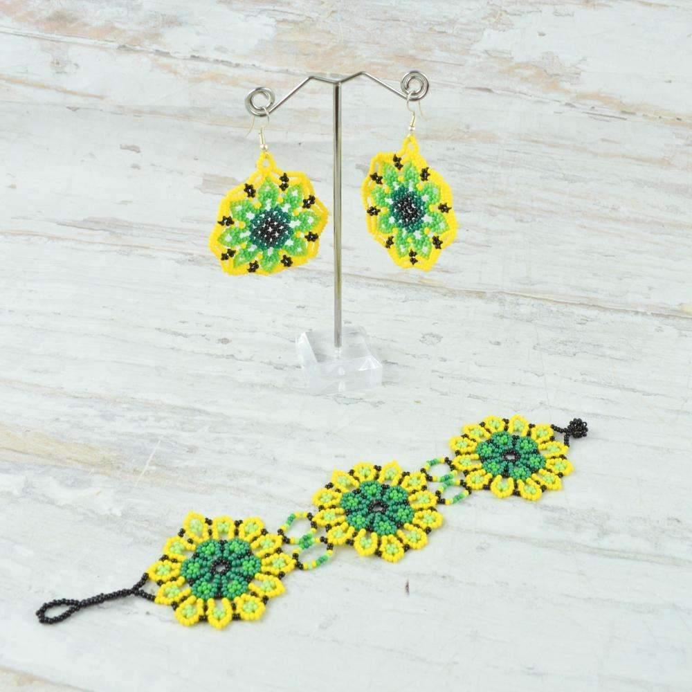 Bracelet and Earrings - Alebrije Huichol Mexican Folk art magiamexica.com