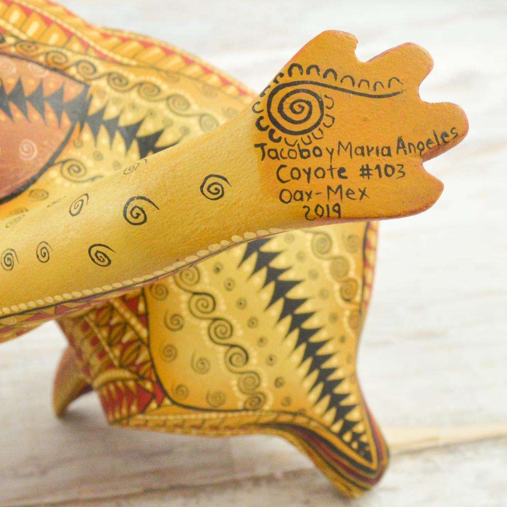 Coyote #103 Alebrije Oaxacan Wood Carving - Alebrije Huichol Mexican Folk art magiamexica.com
