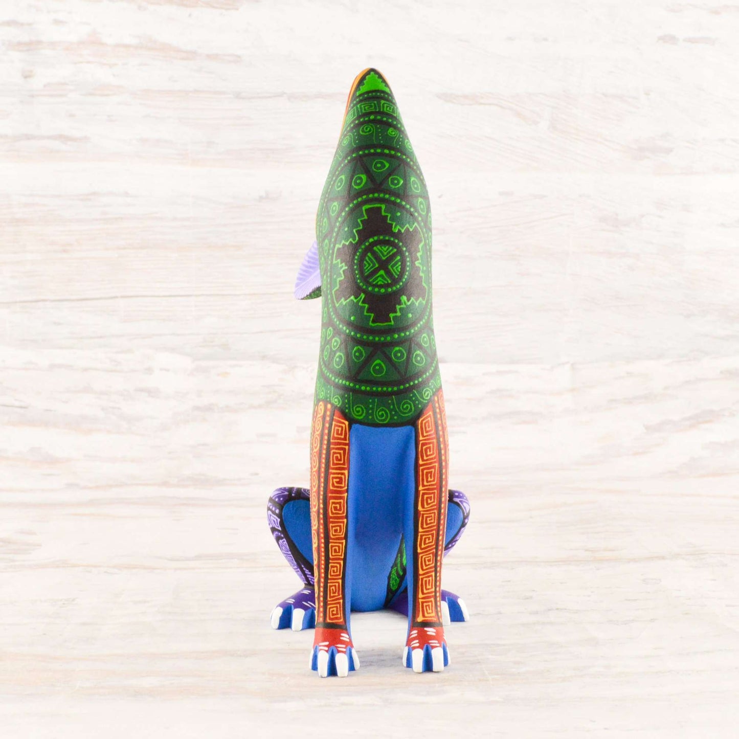Coyote Alebrije Oaxacan Wood Carving - Alebrije Huichol Mexican Folk art magiamexica.com