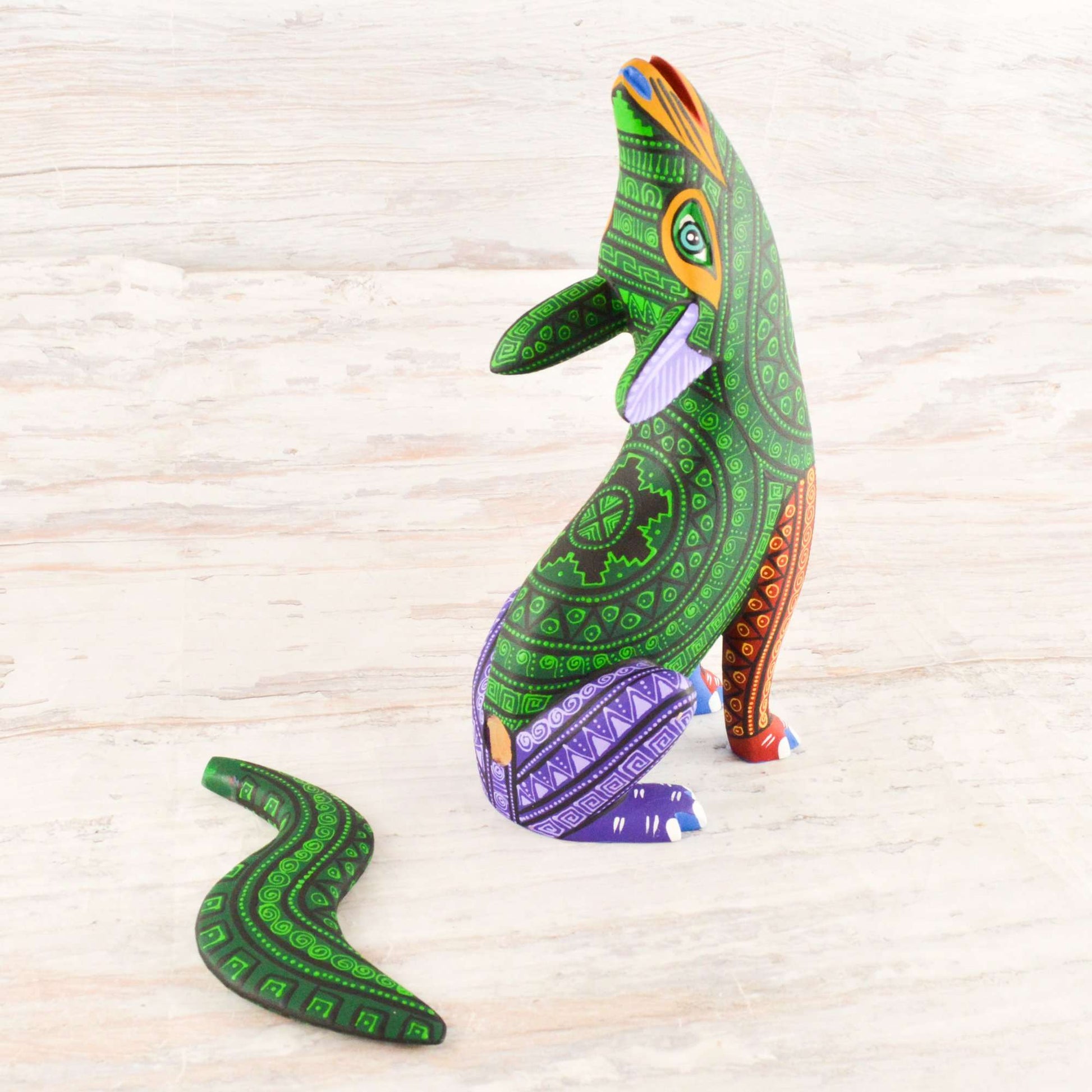 Coyote Alebrije Oaxacan Wood Carving - Alebrije Huichol Mexican Folk art magiamexica.com