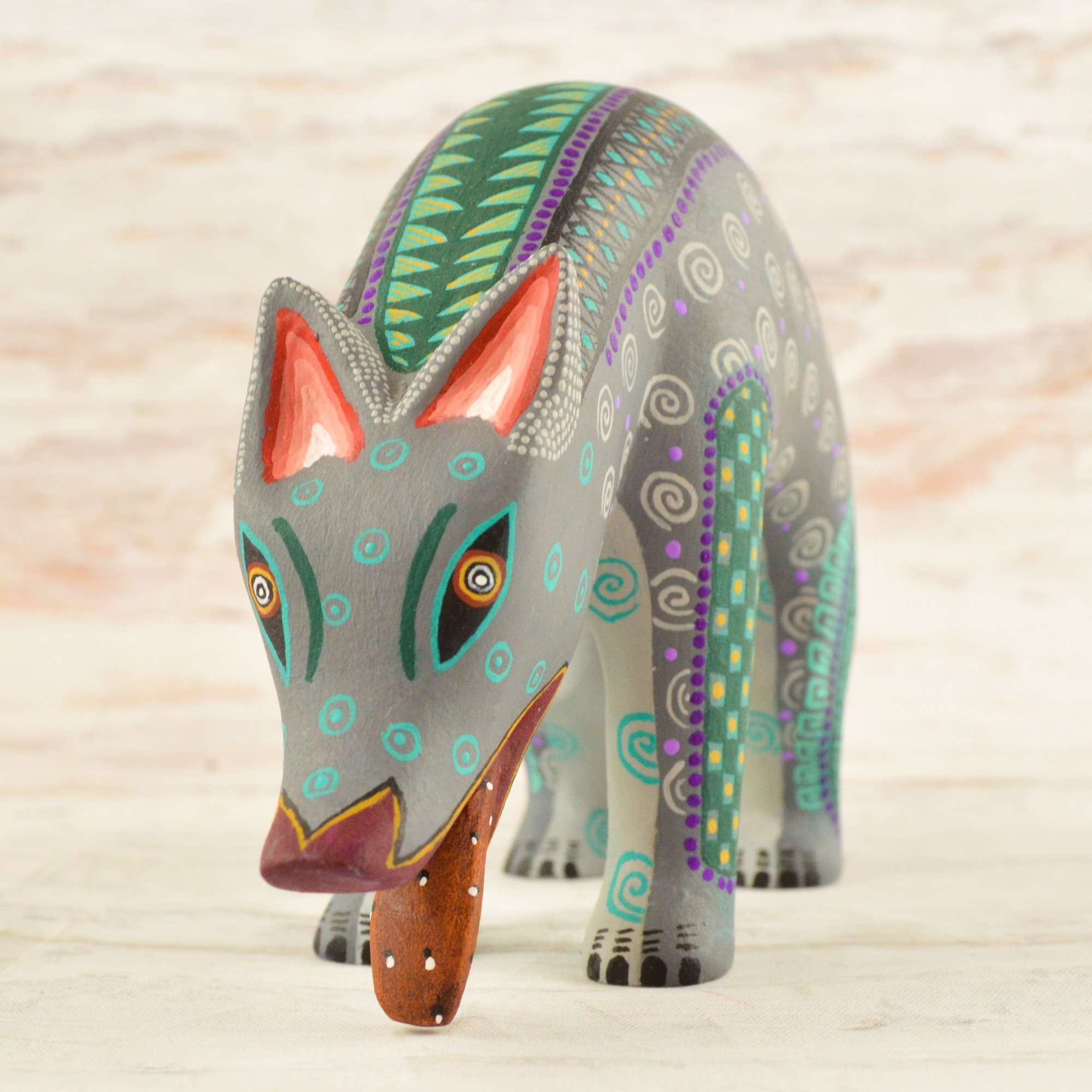 Coyote Alebrije Oaxacan Wood Carving - Alebrije Huichol Mexican Folk art magiamexica.com