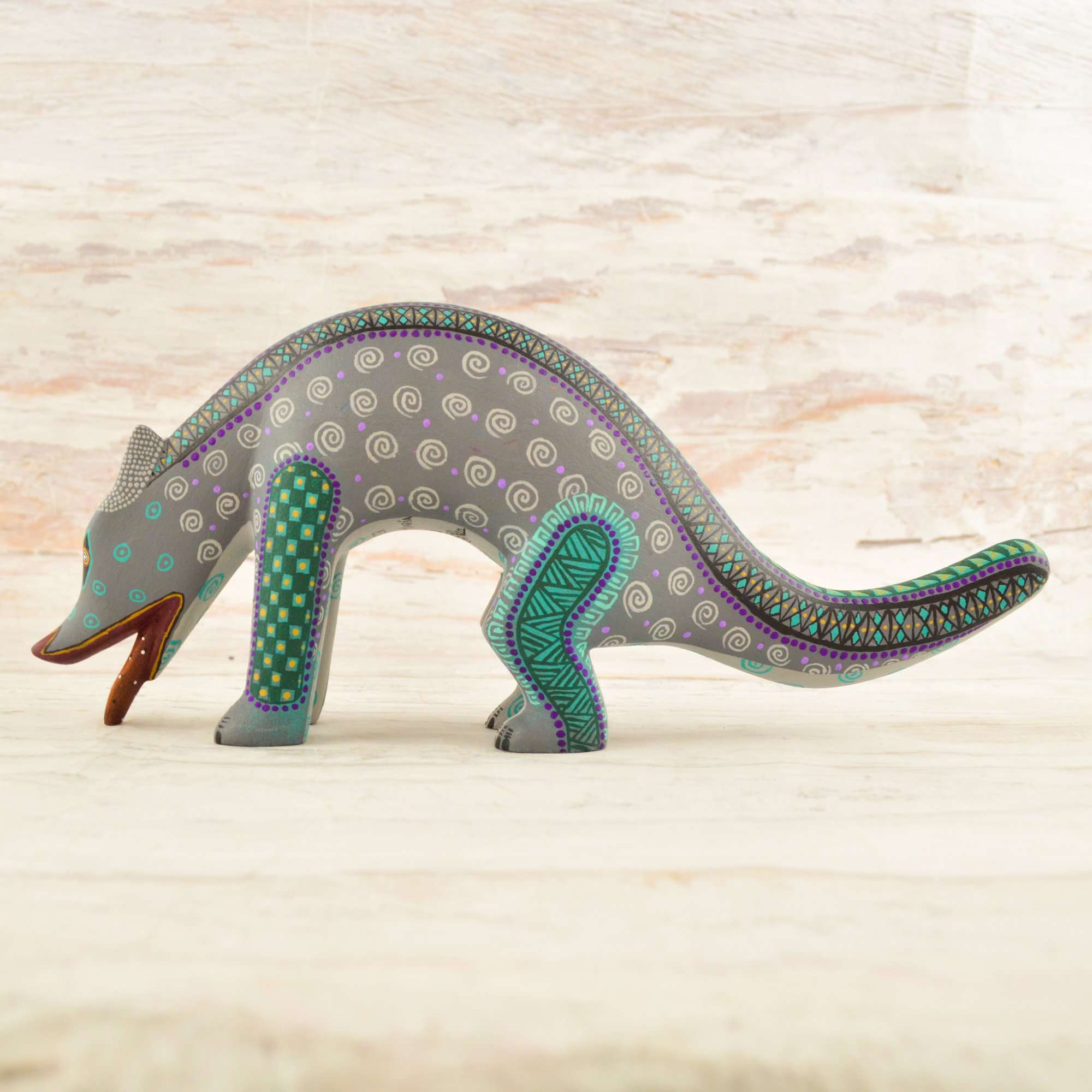 Coyote Alebrije Oaxacan Wood Carving - Alebrije Huichol Mexican Folk art magiamexica.com