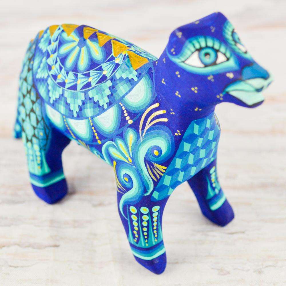 Dinosaur Alebrije Oaxacan Wood Carving - Alebrije Huichol Mexican Folk art magiamexica.com