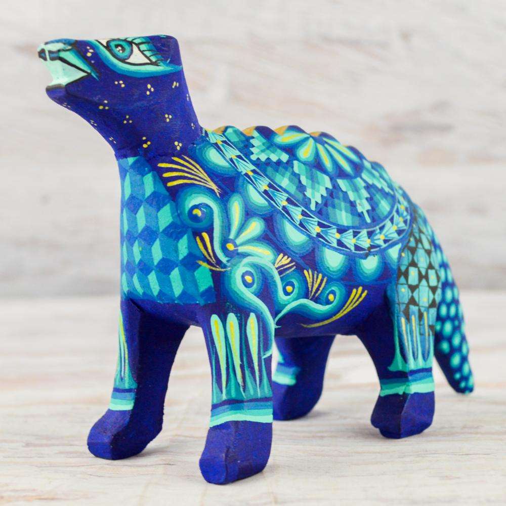 Dinosaur Alebrije Oaxacan Wood Carving - Alebrije Huichol Mexican Folk art magiamexica.com