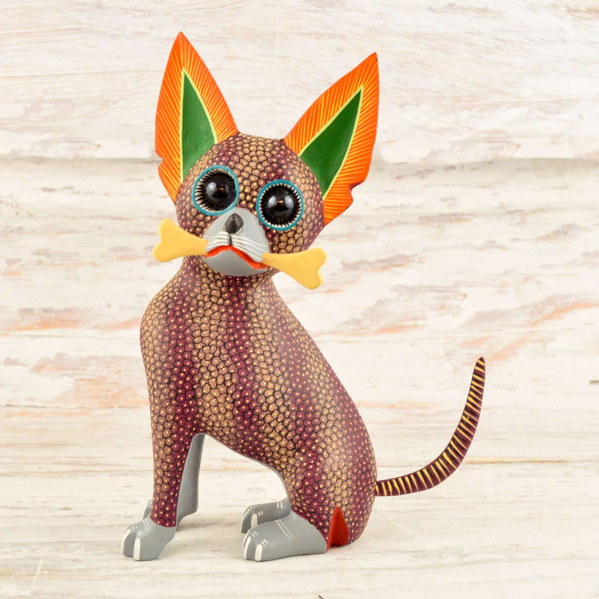 Chihuahua Dog Alebrije Oaxacan Wood Carving - Alebrije Huichol Mexican Folk art magiamexica.com