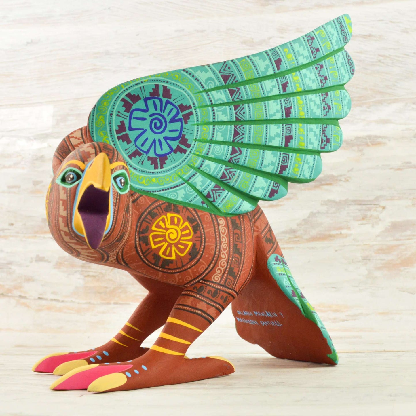 Eagle Alebrije Oaxacan Wood Carving - Alebrije Huichol Mexican Folk art magiamexica.com