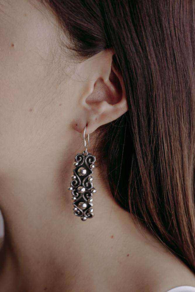 Earrings Columns - Alebrije Huichol Mexican Folk art magiamexica.com