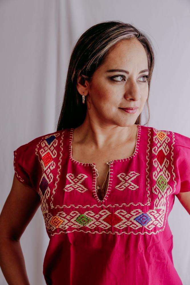 Embroidered Mexican Blouse | Ethnic - Alebrije Huichol Mexican Folk art magiamexica.com