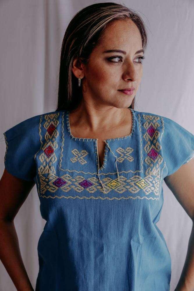 Embroidered Mexican Blouse | Ethnic - Alebrije Huichol Mexican Folk art magiamexica.com