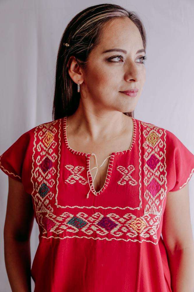 Embroidered Mexican Blouse | Ethnic - Alebrije Huichol Mexican Folk art magiamexica.com