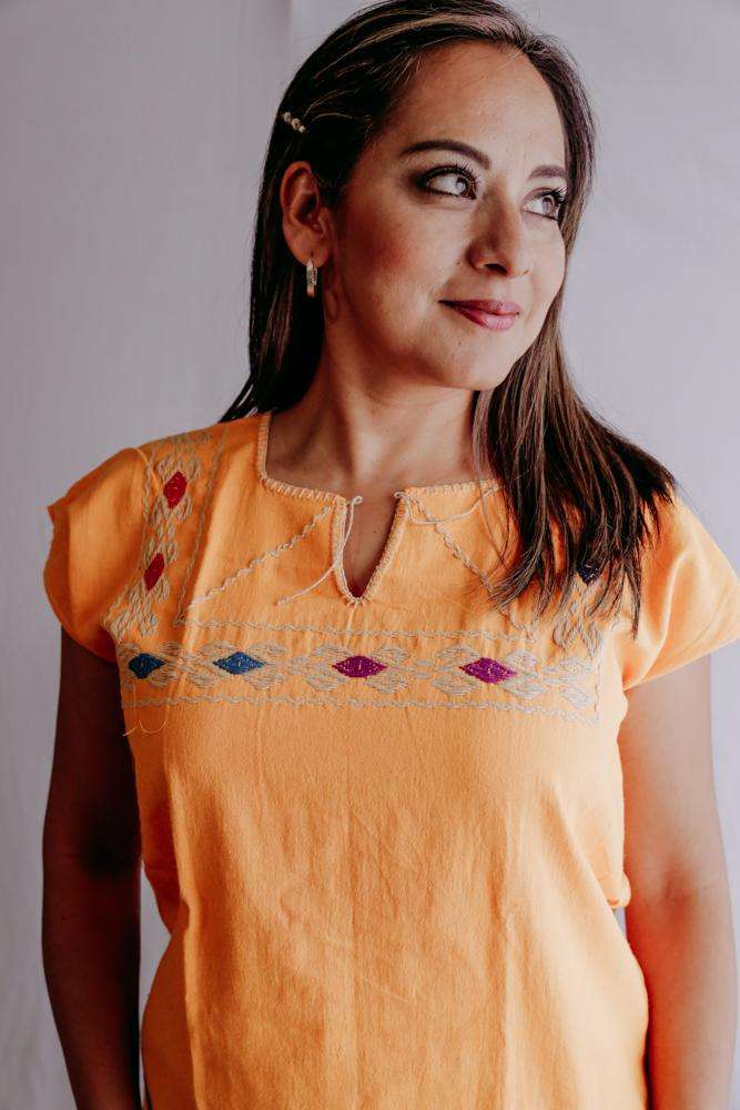Embroidered Mexican Blouse | Ethnic - Alebrije Huichol Mexican Folk art magiamexica.com