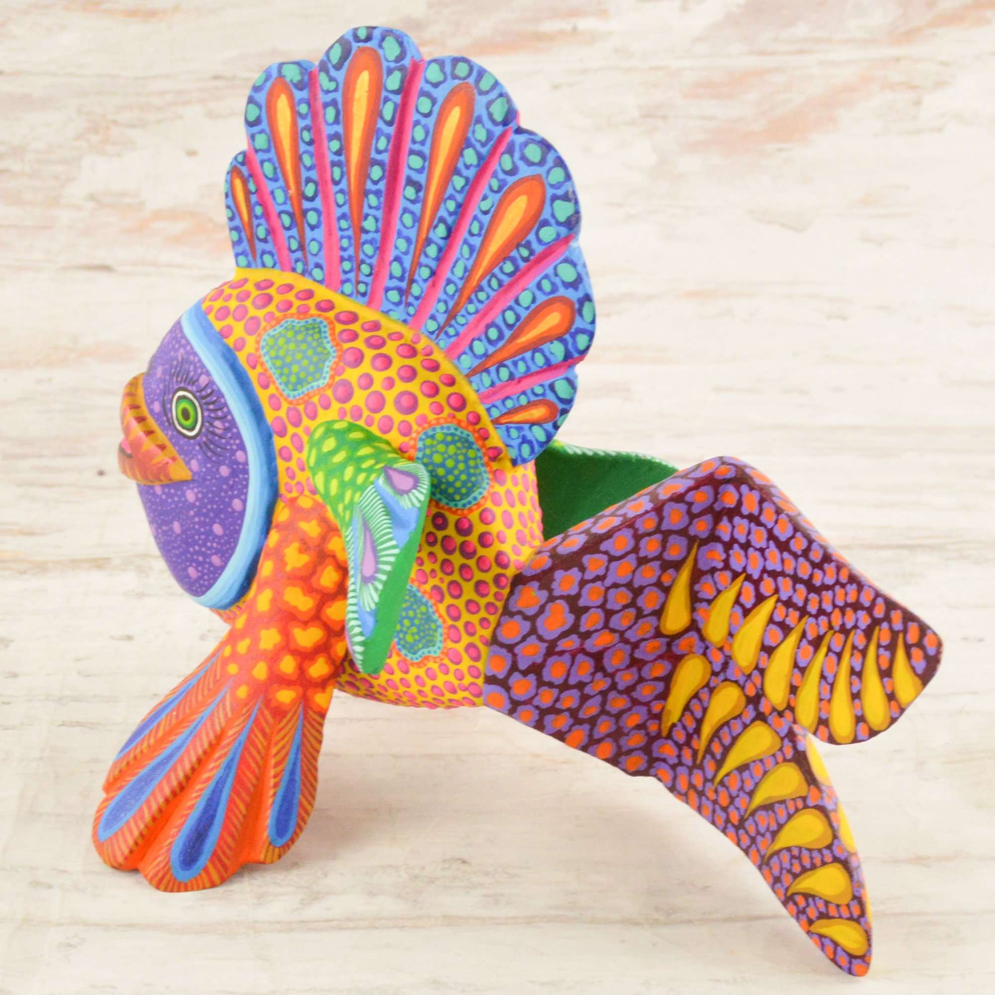 Fish Alebrije Oaxacan Wood Carving - Alebrije Huichol Mexican Folk art magiamexica.com