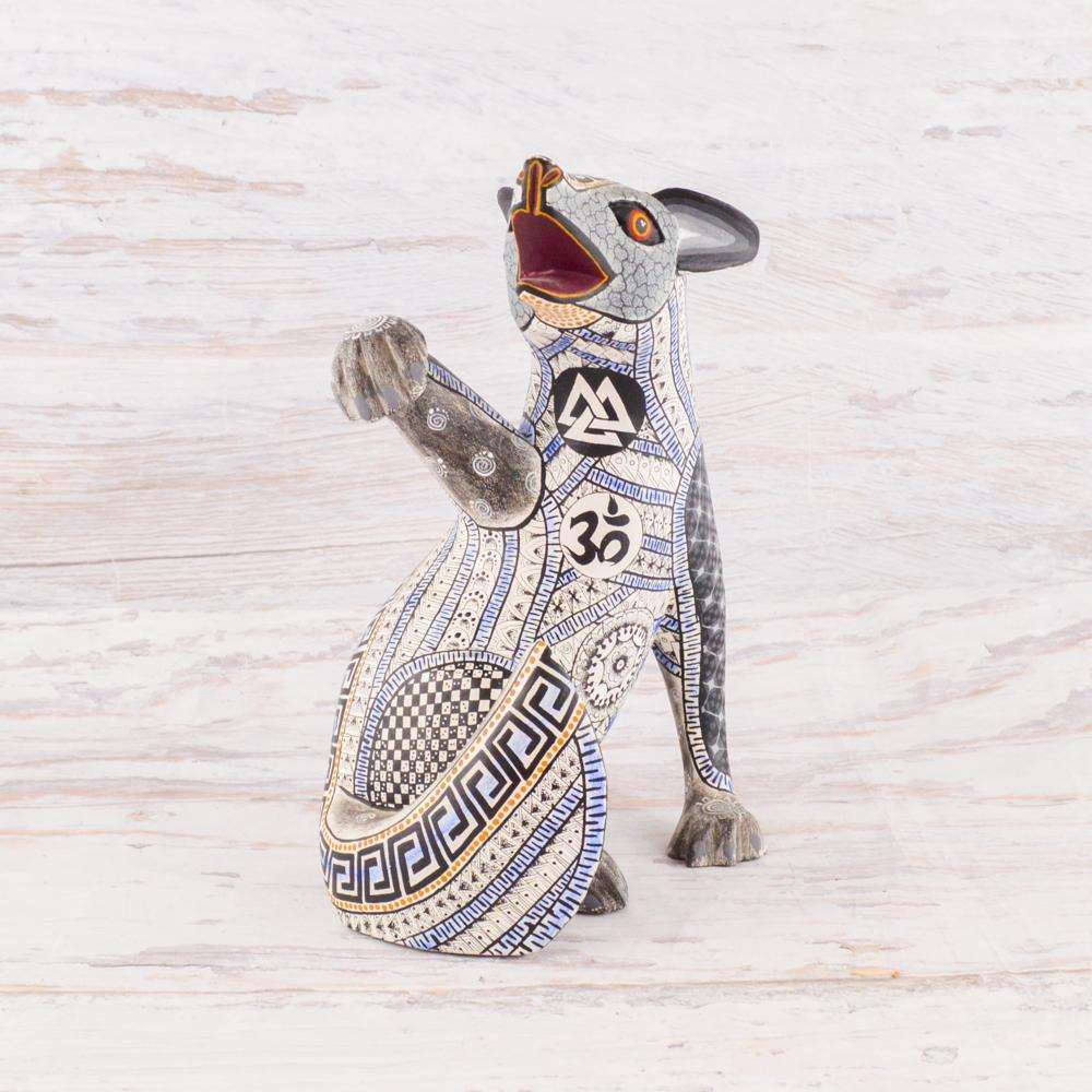 Fox Alebrije Oaxacan Wood Carving - Alebrije Huichol Mexican Folk art magiamexica.com