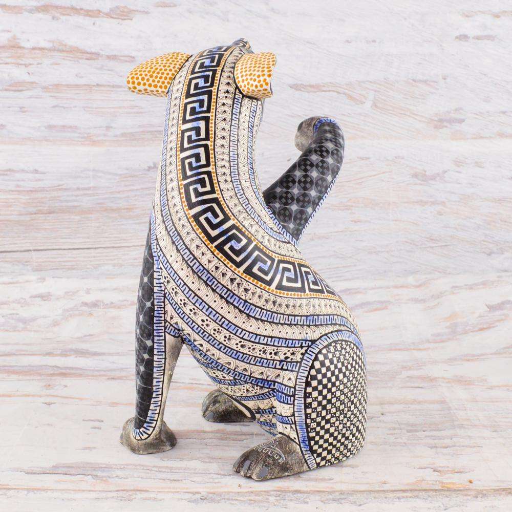 Fox Alebrije Oaxacan Wood Carving - Alebrije Huichol Mexican Folk art magiamexica.com
