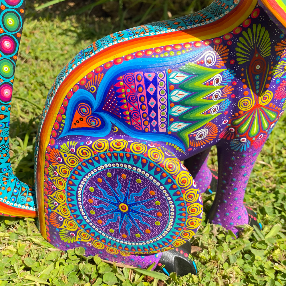 Coyote Alebrije Oaxacan Wood Carving - magiamexica.com
