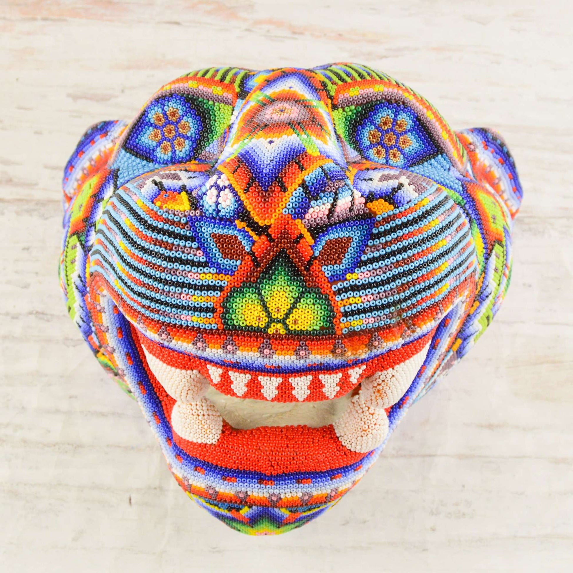 Jaguar Head Huichol Art - Alebrije Huichol Mexican Folk art magiamexica.com
