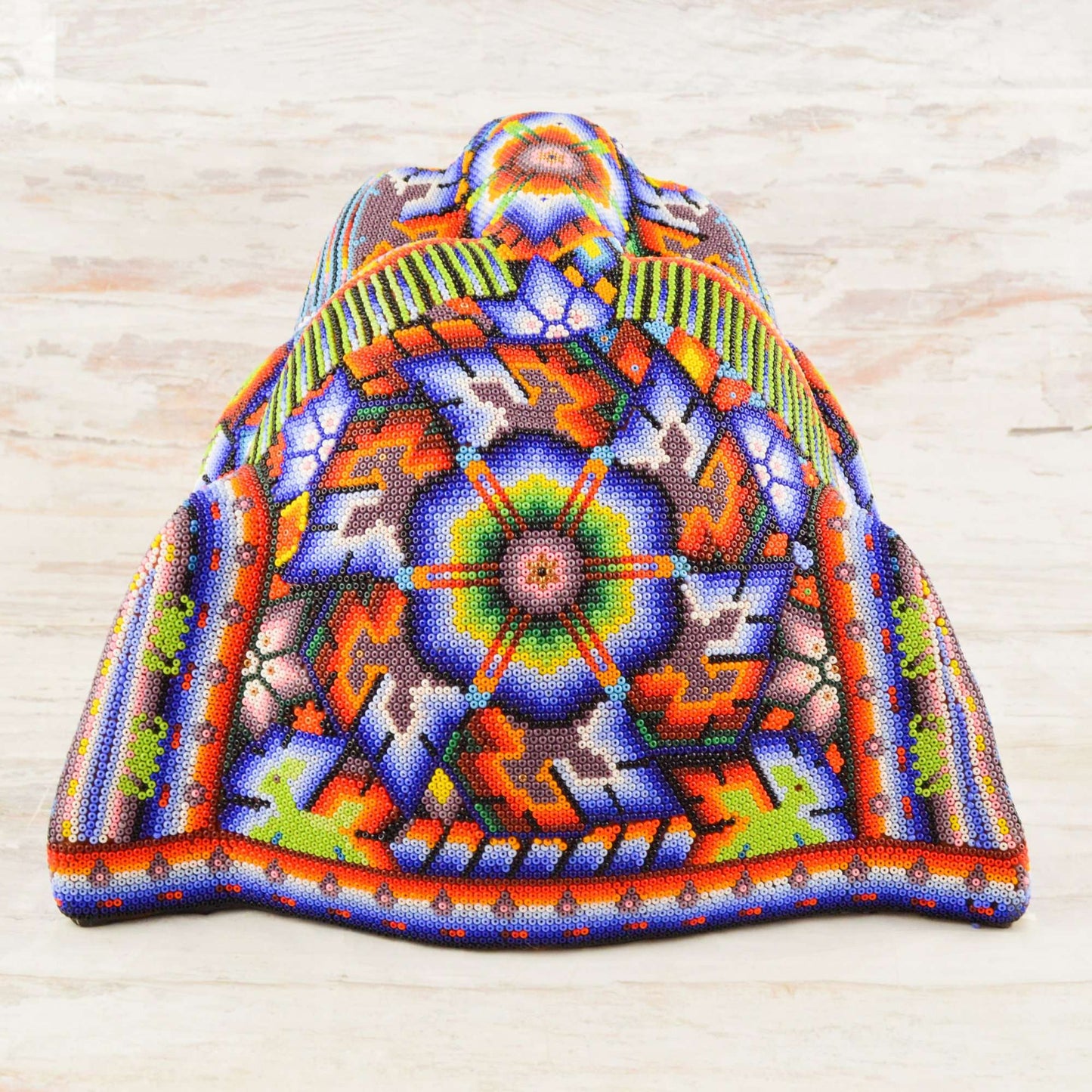 Jaguar Head Huichol Art - Alebrije Huichol Mexican Folk art magiamexica.com