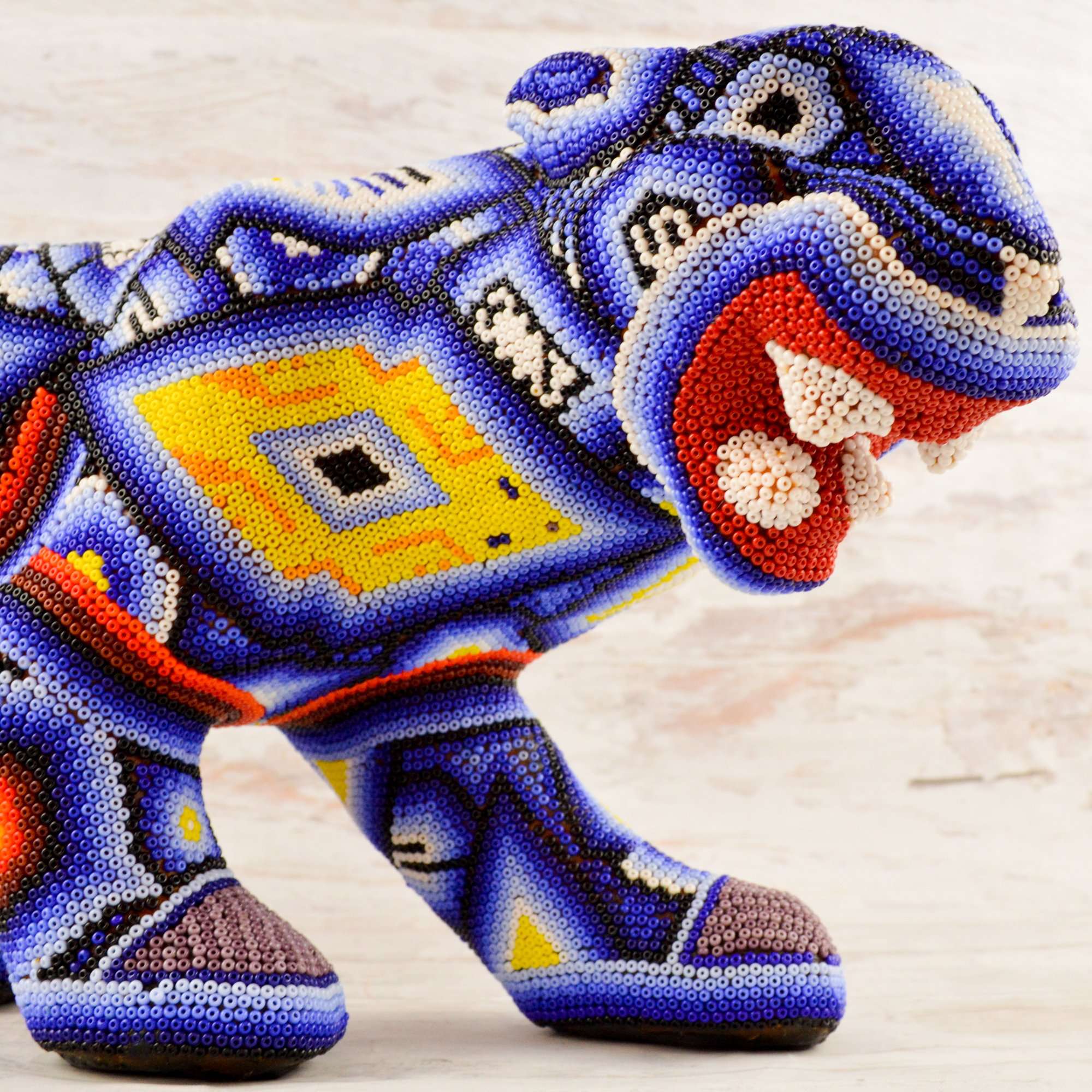 Jaguar Huichol Art - Alebrije Huichol Mexican Folk art magiamexica.com