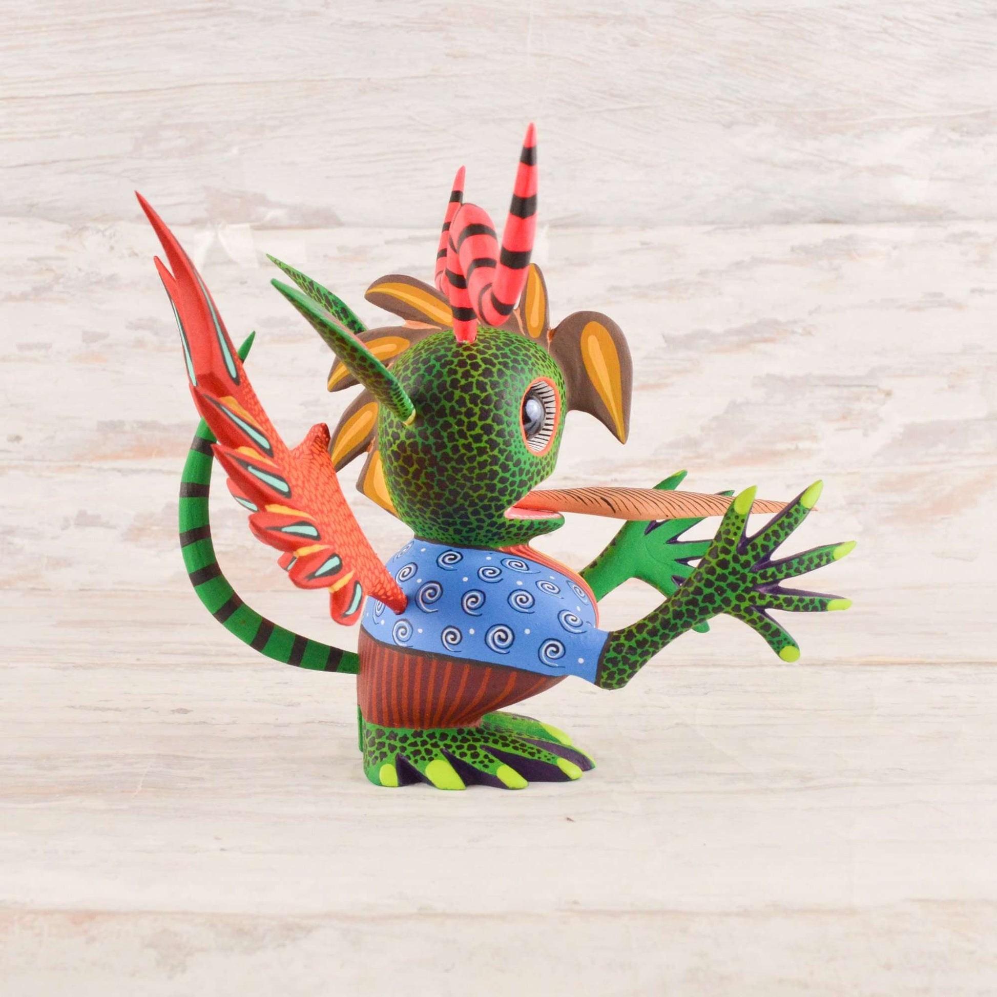 Martian Alebrije Oaxacan Wood Carving - Alebrije Huichol Mexican Folk art magiamexica.com