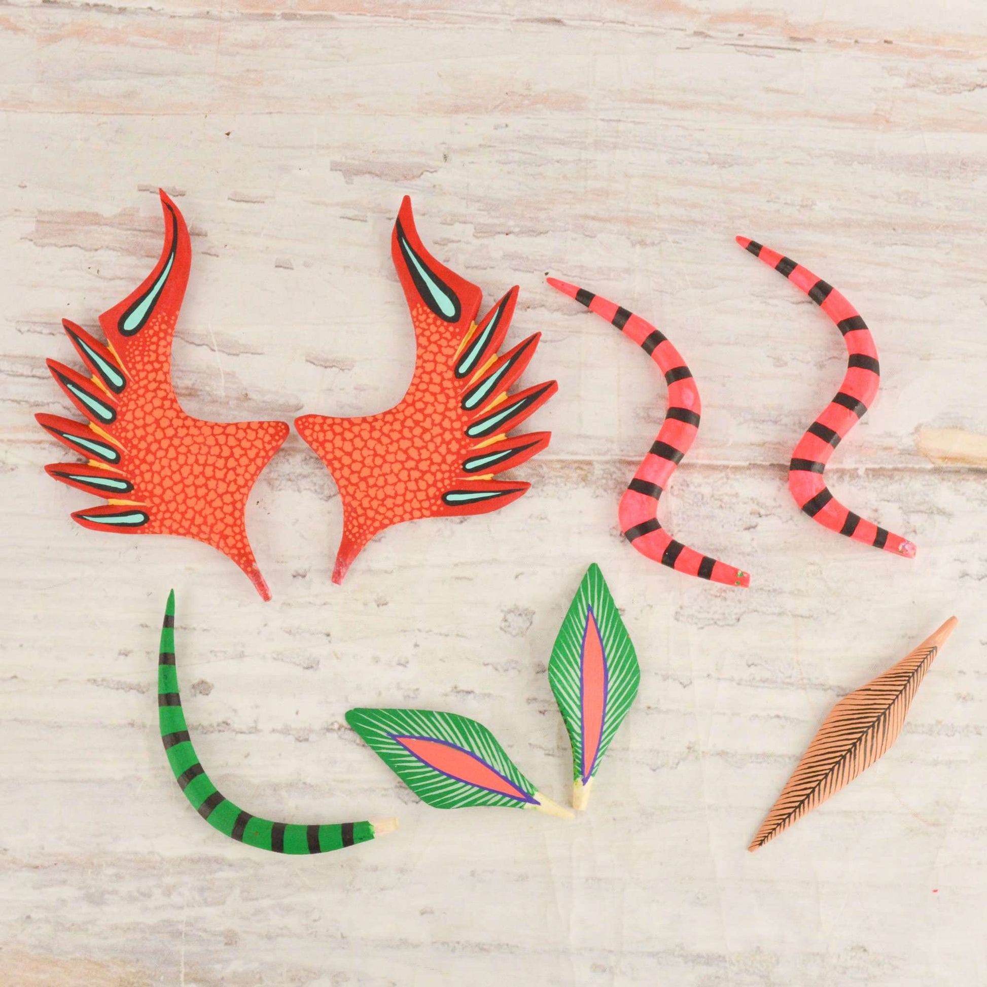 Martian Alebrije Oaxacan Wood Carving - Alebrije Huichol Mexican Folk art magiamexica.com