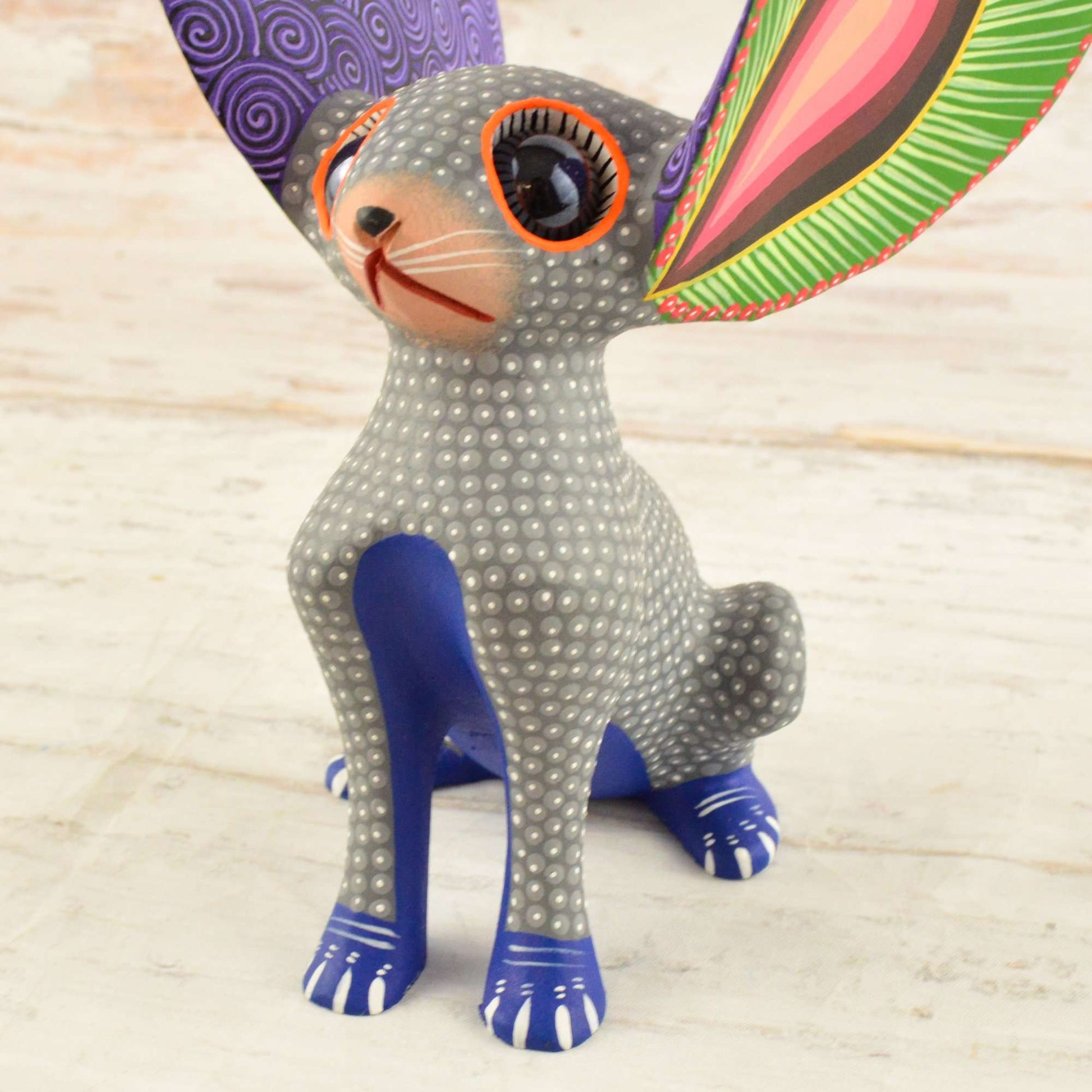 Mouse Alebrije Oaxacan Wood Carving - Alebrije Huichol Mexican Folk art magiamexica.com