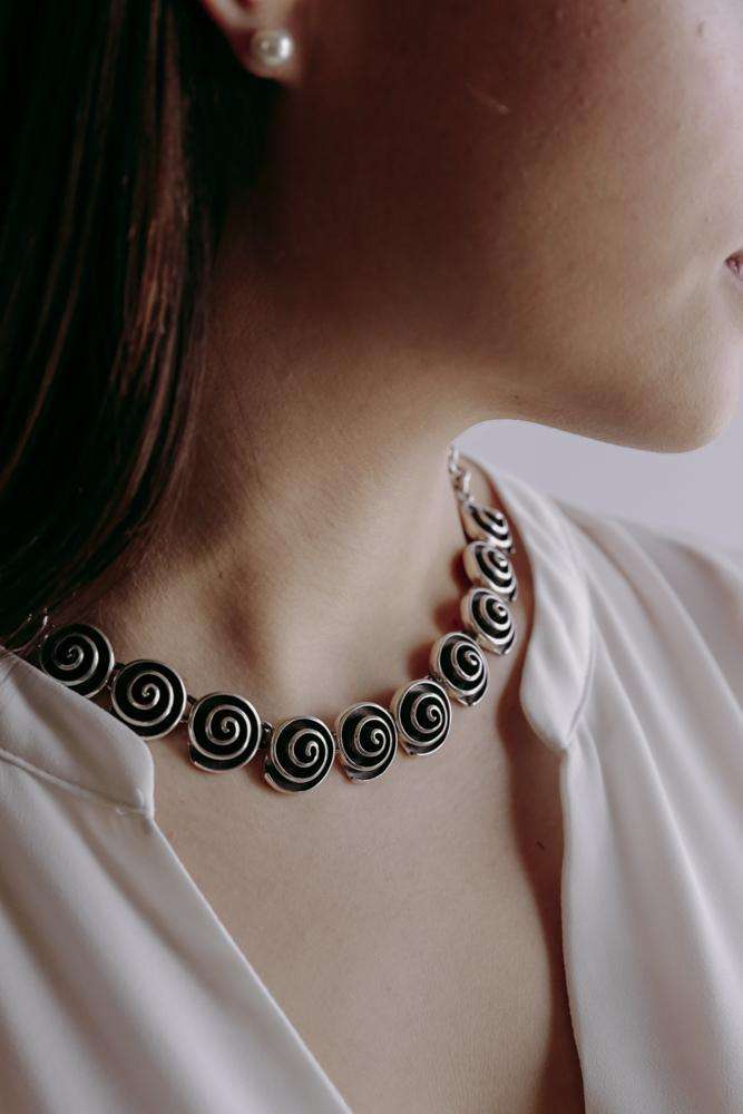 Necklace Snail - Alebrije Huichol Mexican Folk art magiamexica.com