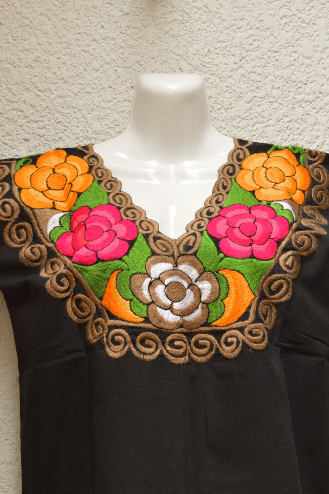 Embroidered Mexican Blouse | Chonita