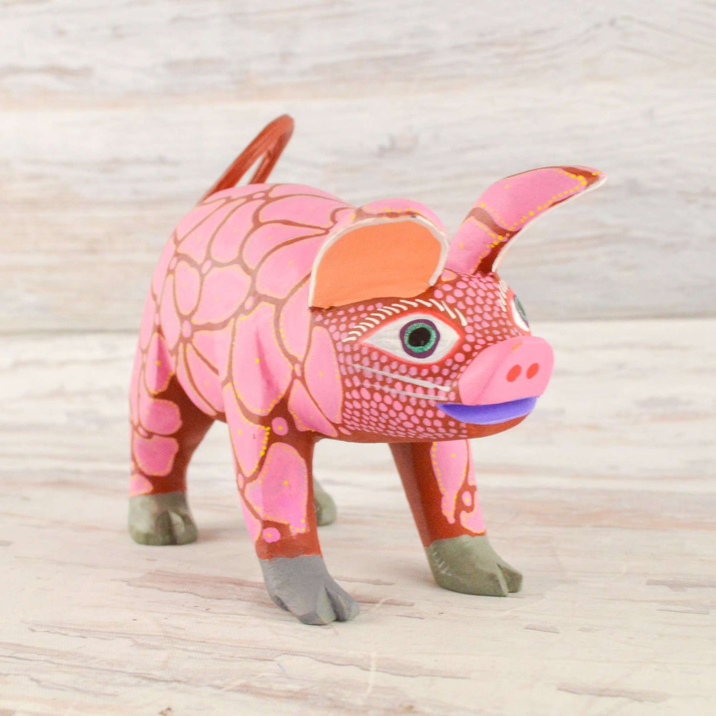 Pig Alebrije Oaxacan Wood Carving - Alebrije Huichol Mexican Folk art magiamexica.com