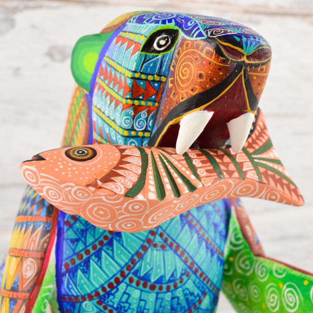 Polar Bear Alebrije Oaxacan Wood Carving - Alebrije Huichol Mexican Folk art magiamexica.com