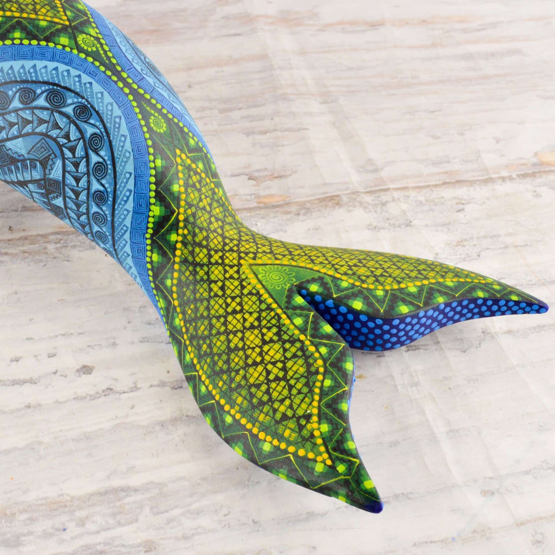 Shark Alebrije Oaxacan Wood Carving - Alebrije Huichol Mexican Folk art magiamexica.com